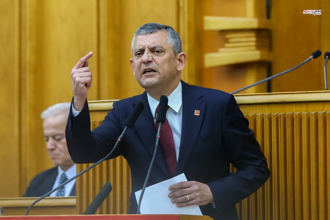 Özel: Özarslan bir kibrit çöpü götüremeyecek!