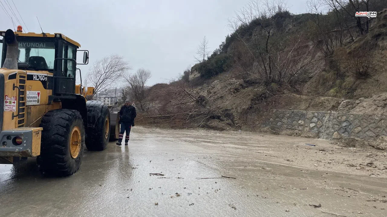 Andırın, Çağlayancerit ve Pazarcık’ta yol güvenliği sağlanıyor