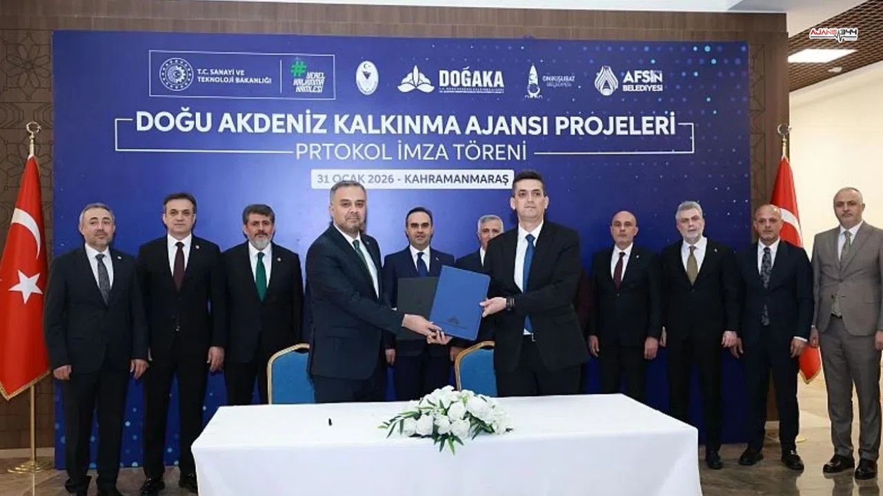 Başkan Toptaş ve Bakan Kacır ONİKAD’ın protokolünü imzaladı