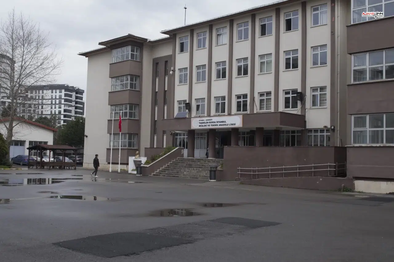 Çekmeköy'deki lisede dehşet... MEB, idari inceleme başlattı