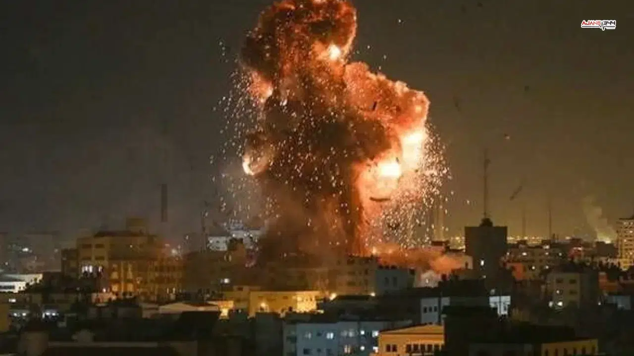 İran, ABD ve İsrail'i vurdu