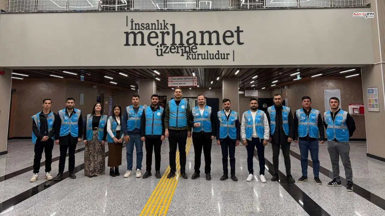 Kahramanmaraş'ta "Geceye Işık Tutan AK Gençlik"