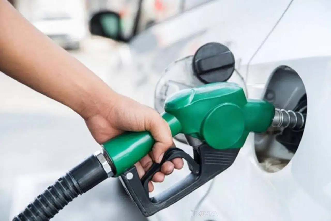 Motorine yaklaşık 3 TL indirim yapıldı 