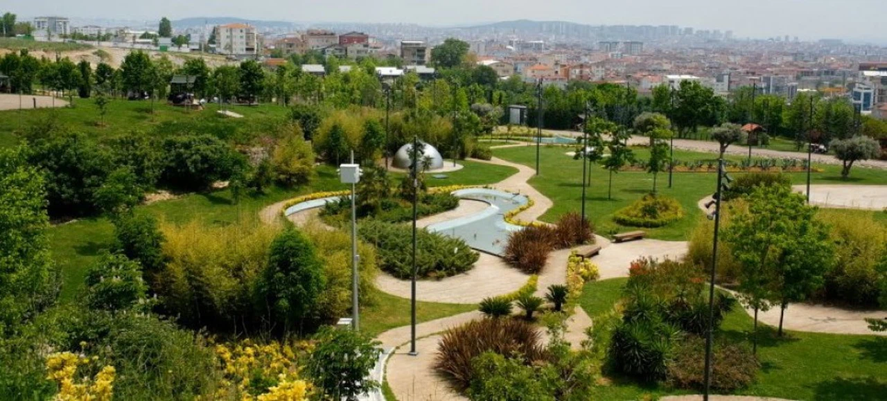 81 İle 484 Millet Bahçesi ile 75 Milyon Metrekare Yeşil Alan Kazandırdık