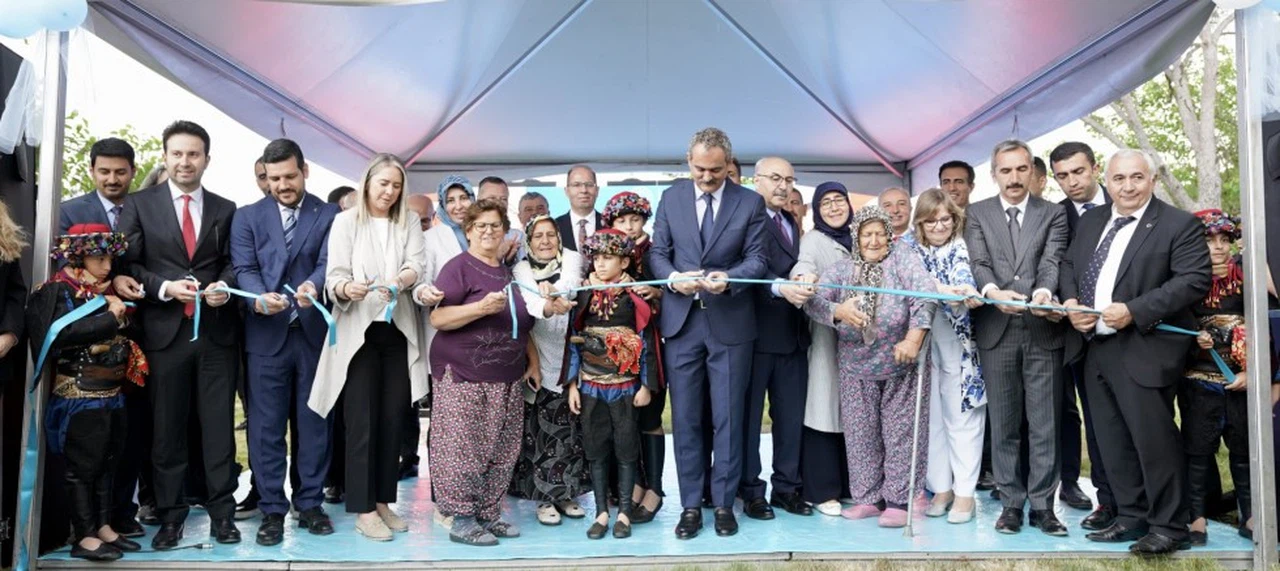  Açılan Köy Yaşam Merkezi Sayısı 3 Bin 500’e Ulaştı