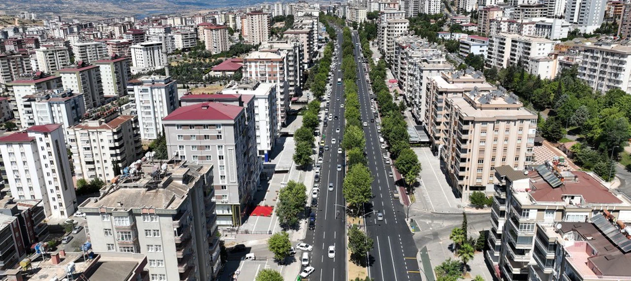 Alparslan Türkeş Bulvarı’nda 2. Etap da Tamam