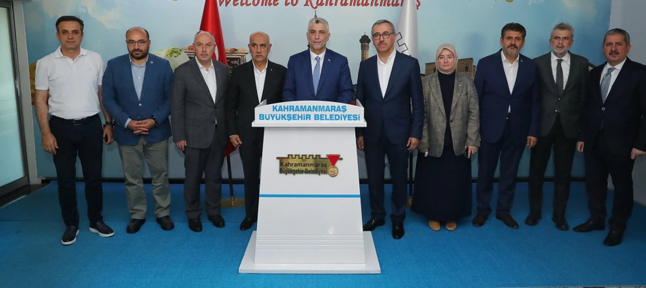 Bakan Bolat’tan Büyükşehir’e Ziyaret