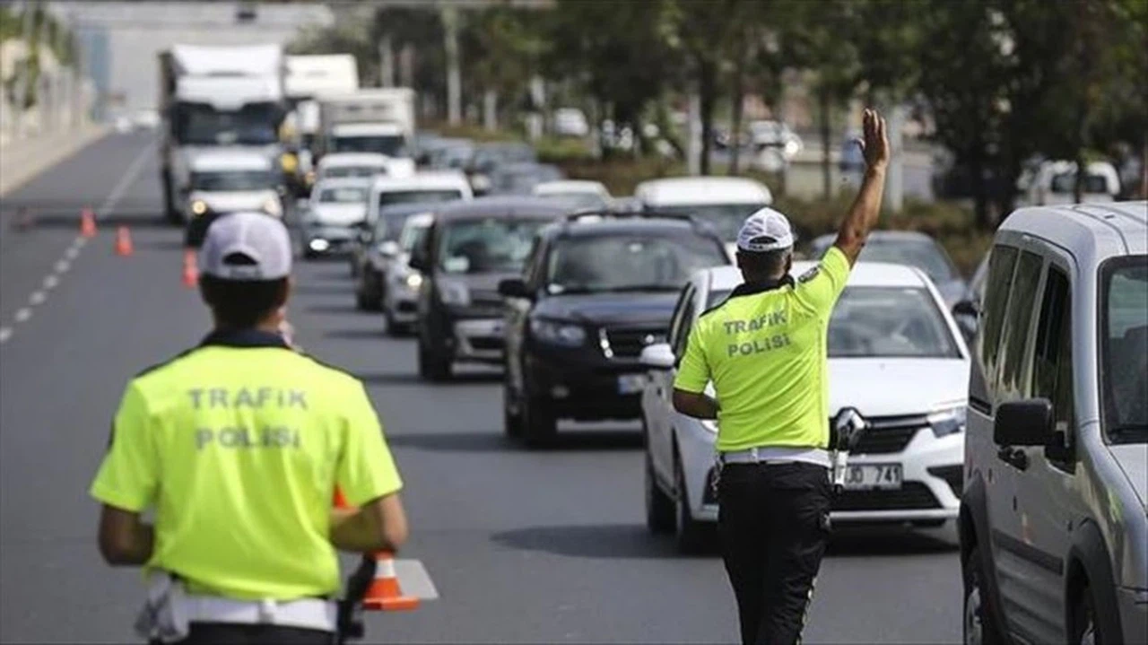 Bakan Yerlikaya’dan trafikte ’hız’ uyarısı!