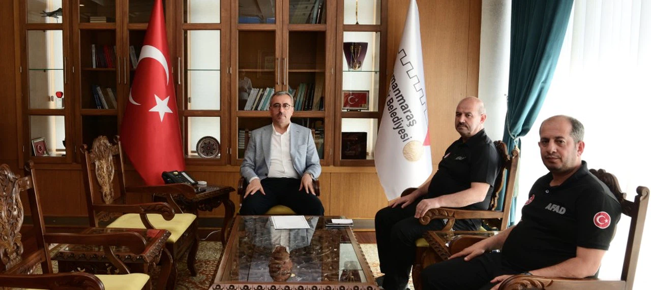 Başkan Güngör, AFAD İl Müdürü Temur ile Bir Araya Geldi