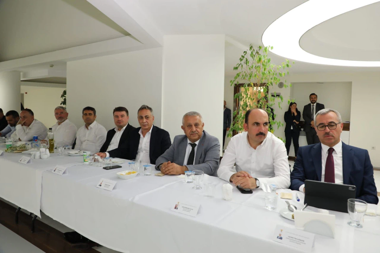 Başkan Güngör, Ankara’da Belediye Başkanları Toplantısı’na Katıldı