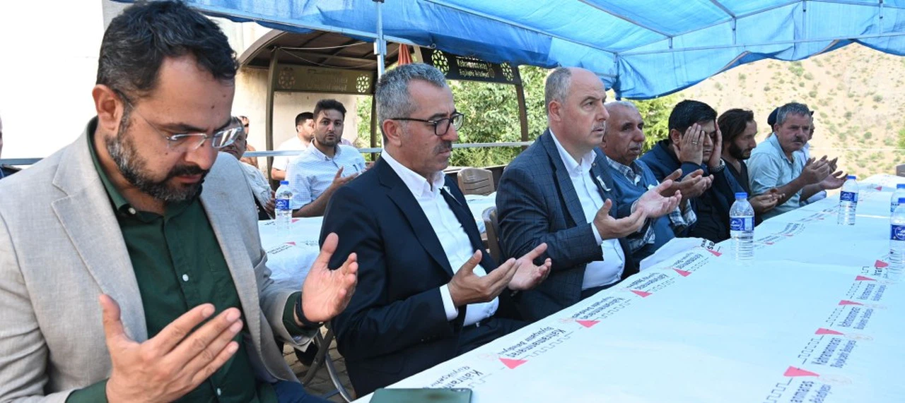 Başkan Güngör’den Şehit Ailesine Taziye Ziyareti
