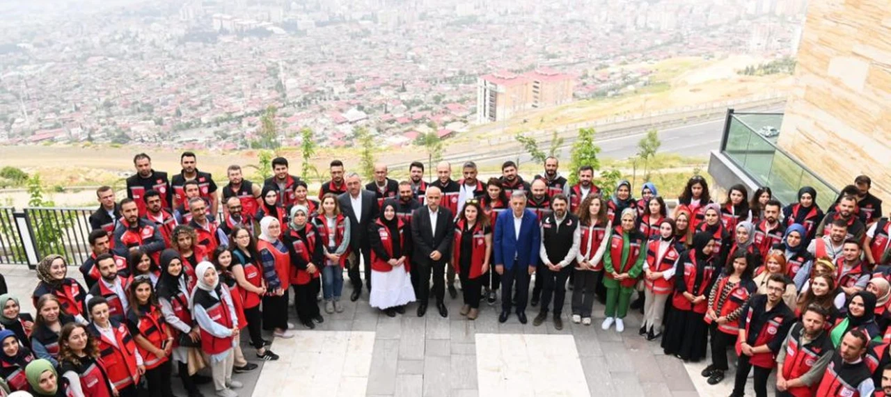“Bu Zorlu Sürecin Üstesinden Hep Birlikte Geleceğiz”