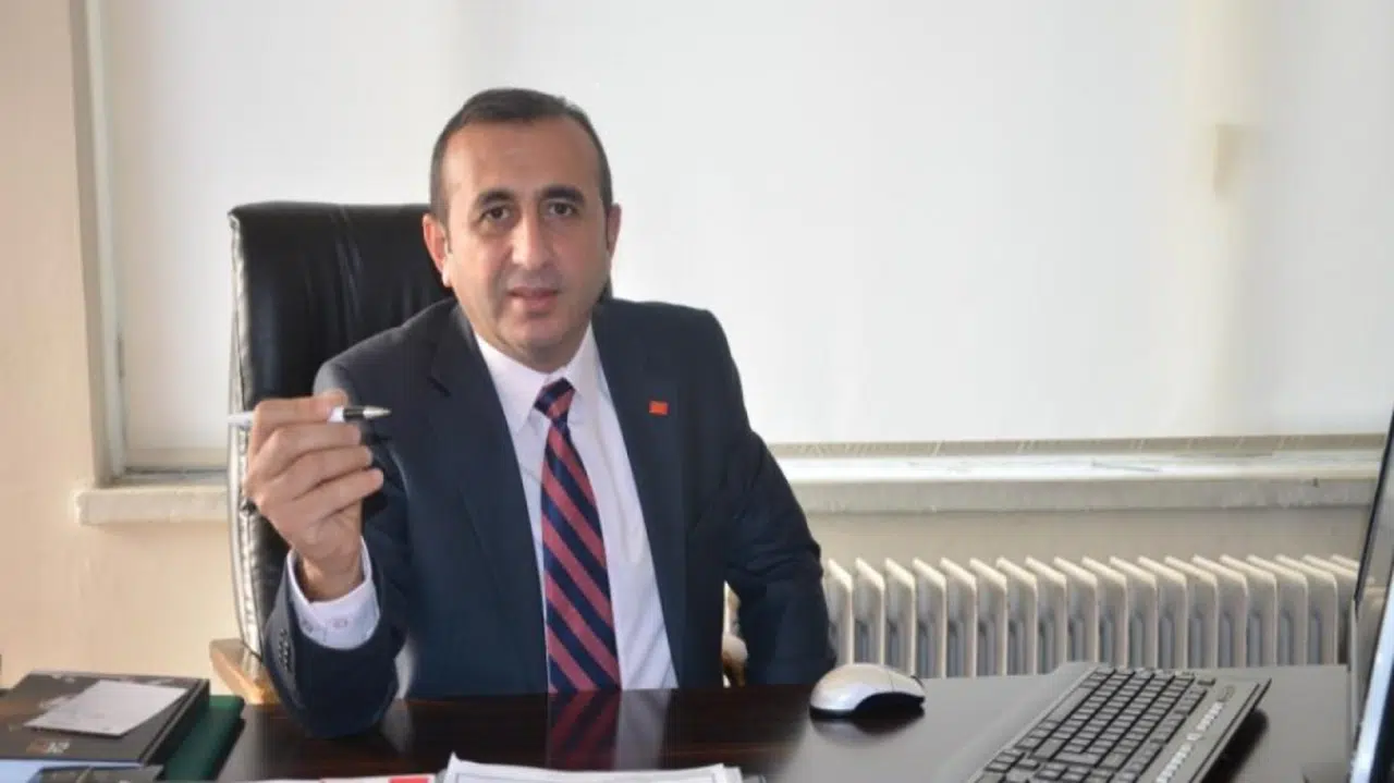 CHP'de Sürpriz Aday Ünal Ateş İl Başkanlığı İçin Talip