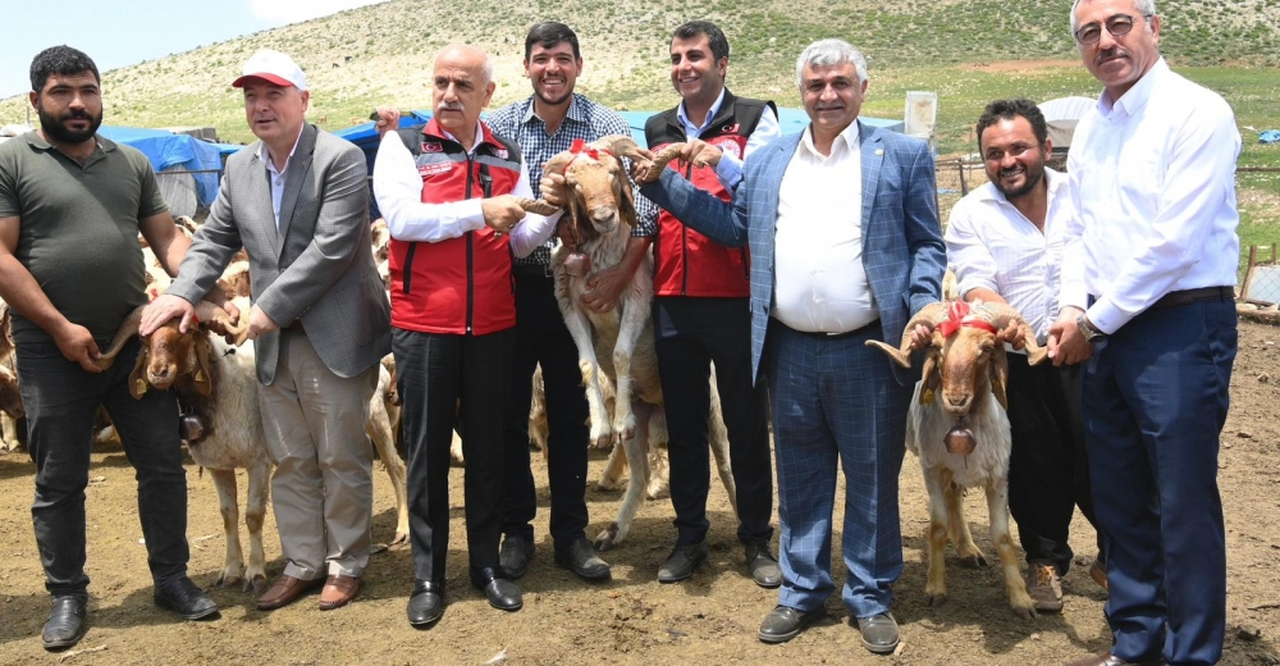 Çiftçilere 341 Milyon TL’lik Destek