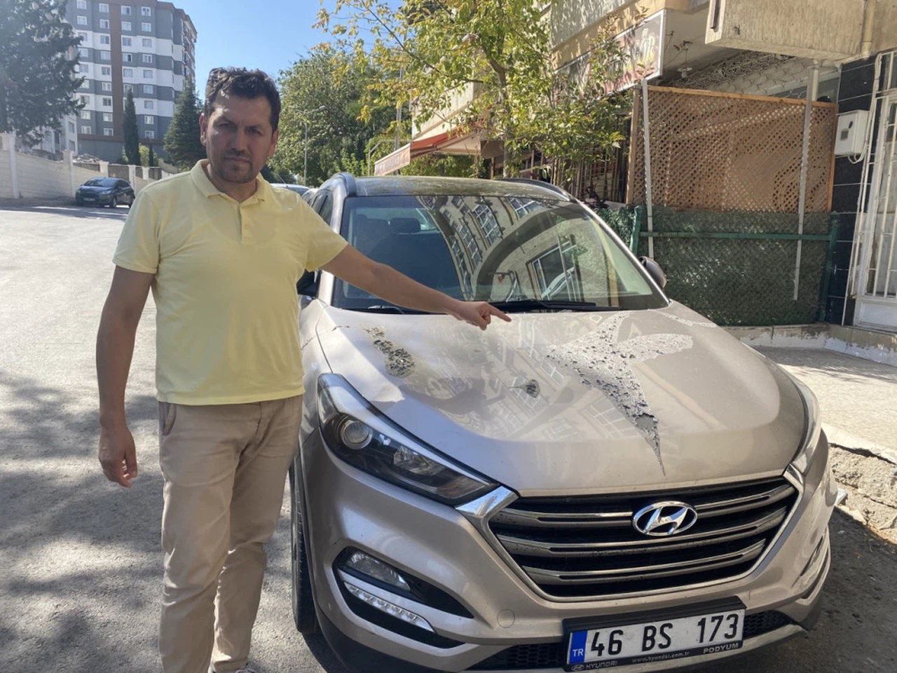 Gazeteci Mesut Tuğrul'un aracına asitli saldırı 