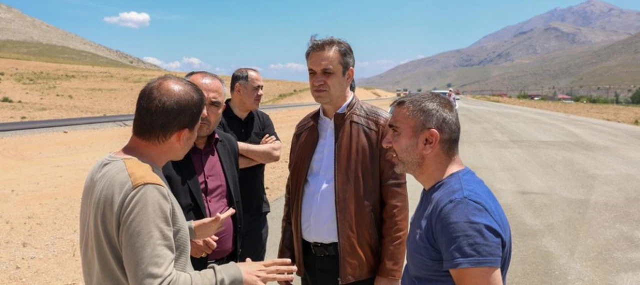 Göksun yolundaki yeni güzergah asfaltla buluştu 