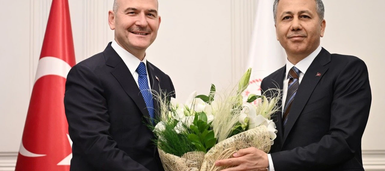 İçişleri Bakanlığı Devir Teslim Töreni Gerçekleştirildi