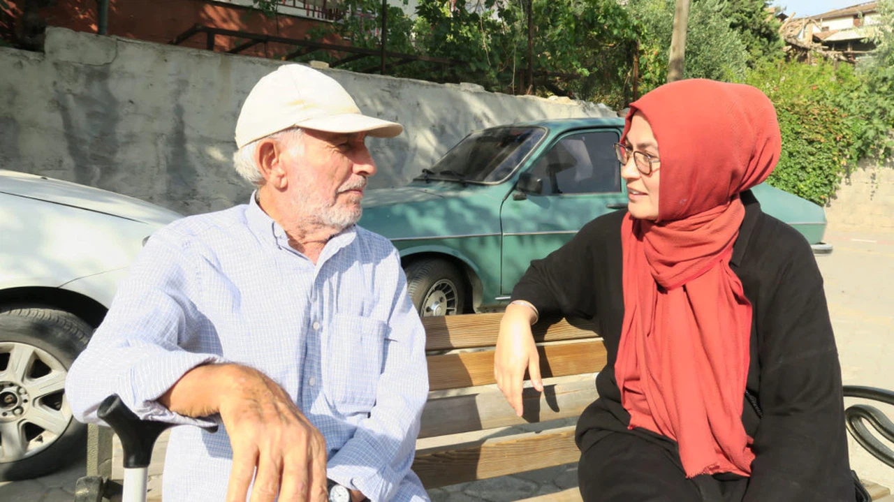 Kahramanmaraş Büyükşehir Belediyesi, Yaşlılara Sevgi Dolu Ziyaretlerde Bulundu!
