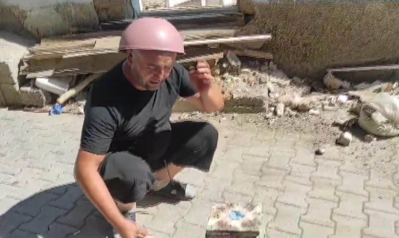 Kahramanmaraş'ta bir vatandaş taş üzerinde yumurta pişirdi  
