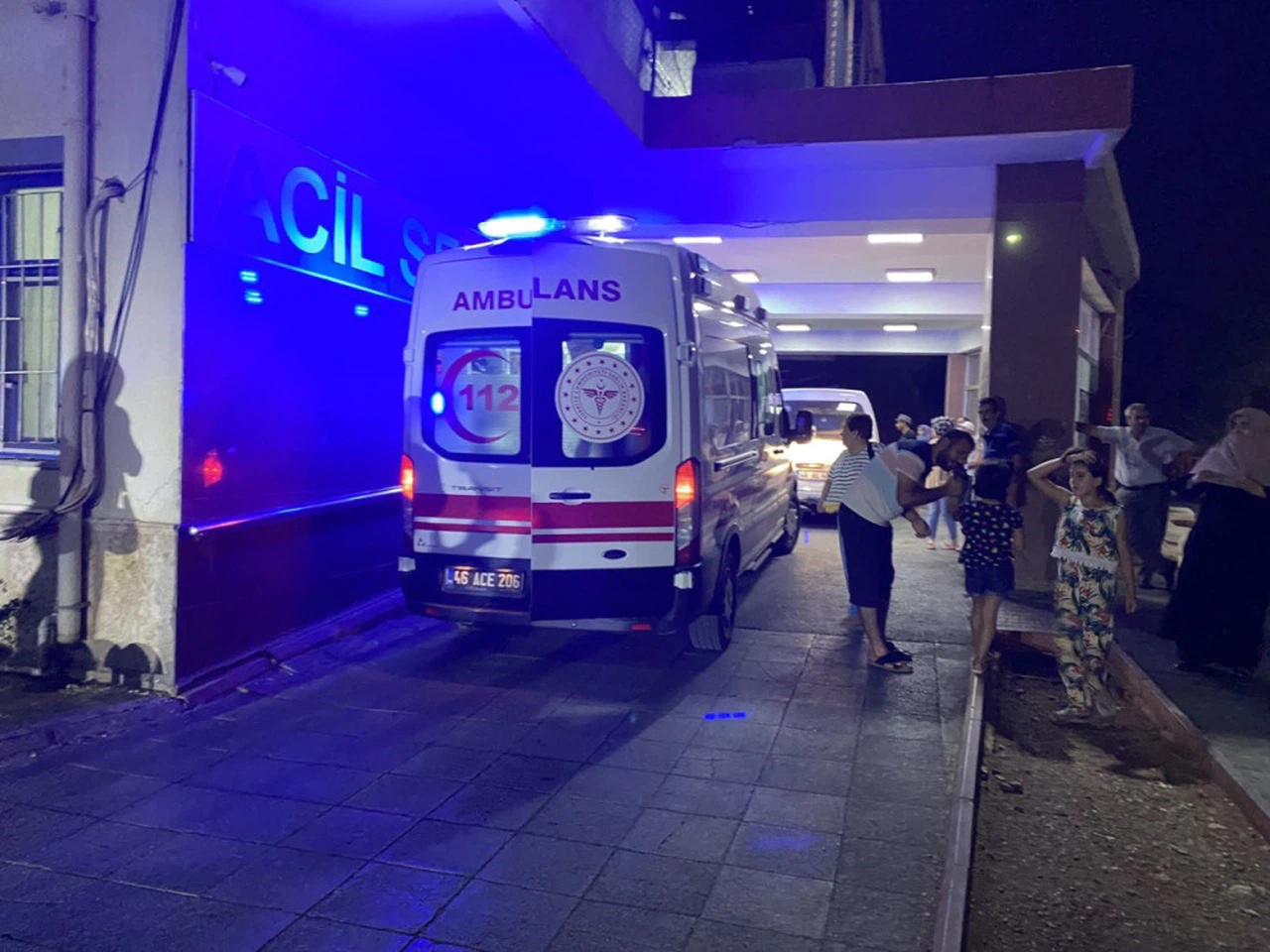 Kahramanmaraş'ta Cinnet getirip 2 kişiyi öldürüp intihar etti