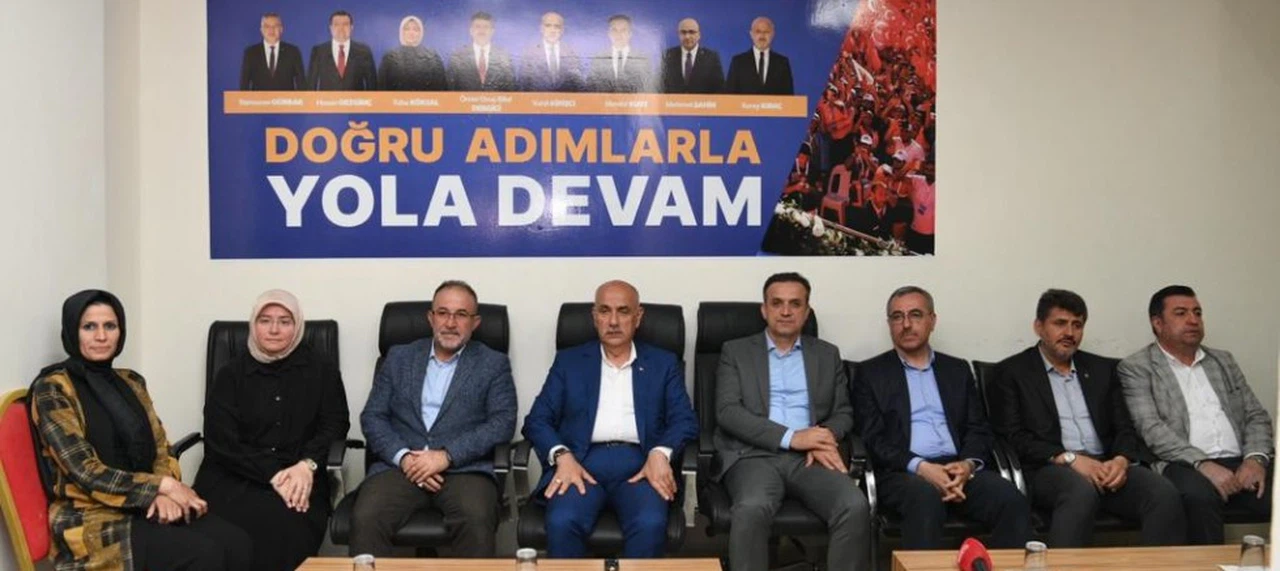 Kirişci ve Güngör’den İlçelerde Teşekkür Ziyareti