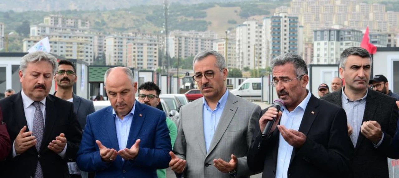 Melikgazi Belediyesi Yaşam Alanı Depremzedelerin Hizmetine Sunuldu