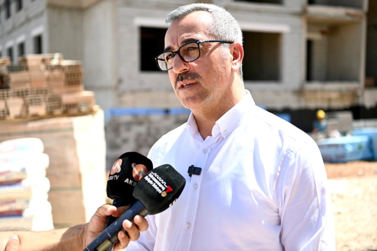 Pazarcık’ta Kalıcı Konutlar Hızla Yükseliyor