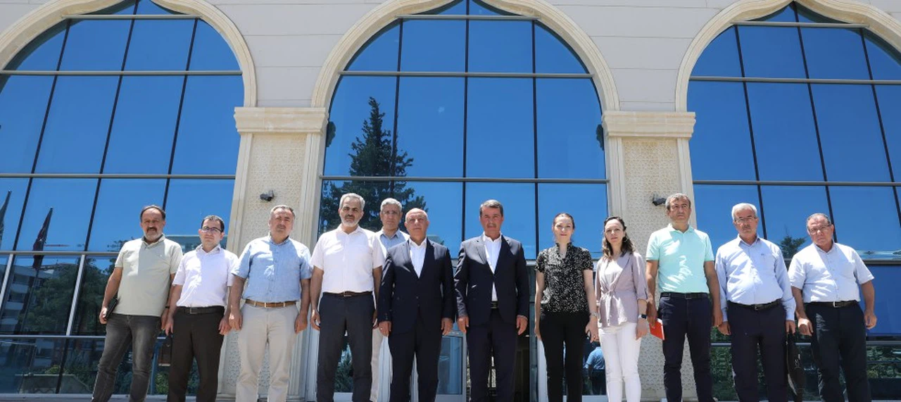 Rektör Bakan, Başkan Okumuş’u Ziyaret Etti