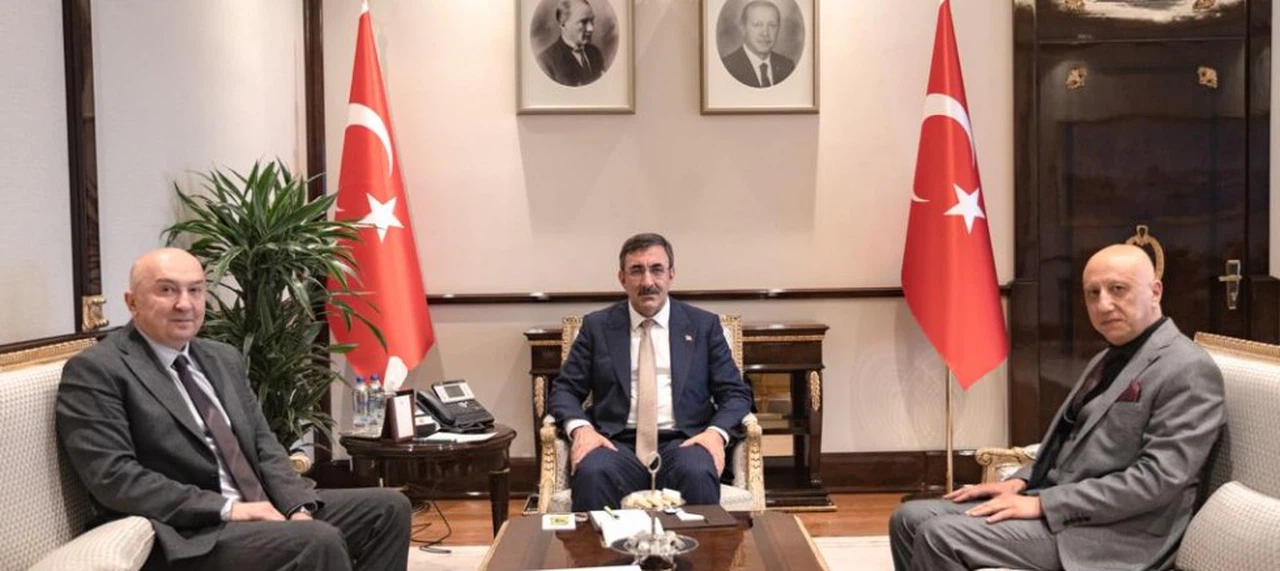 Rektör Yasım’dan Cumhurbaşkanı Yardımcısı Cevdet Yılmaz'a Ziyaret