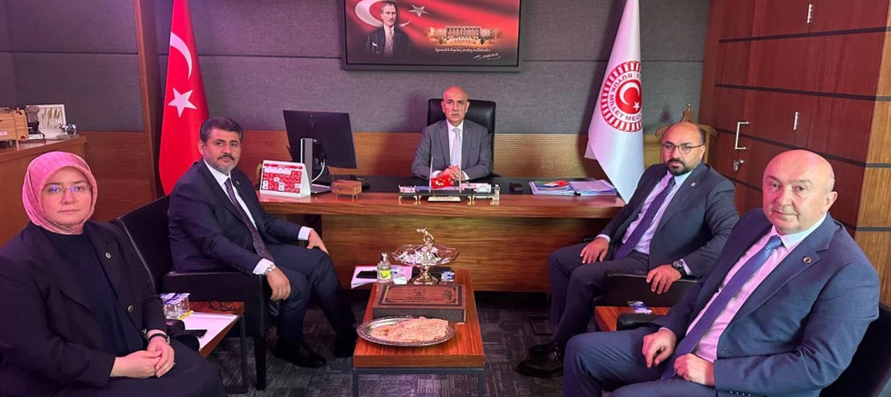 Rektör Yasım Kahramanmaraş Milletvekilleri ile Bir Araya Geldi