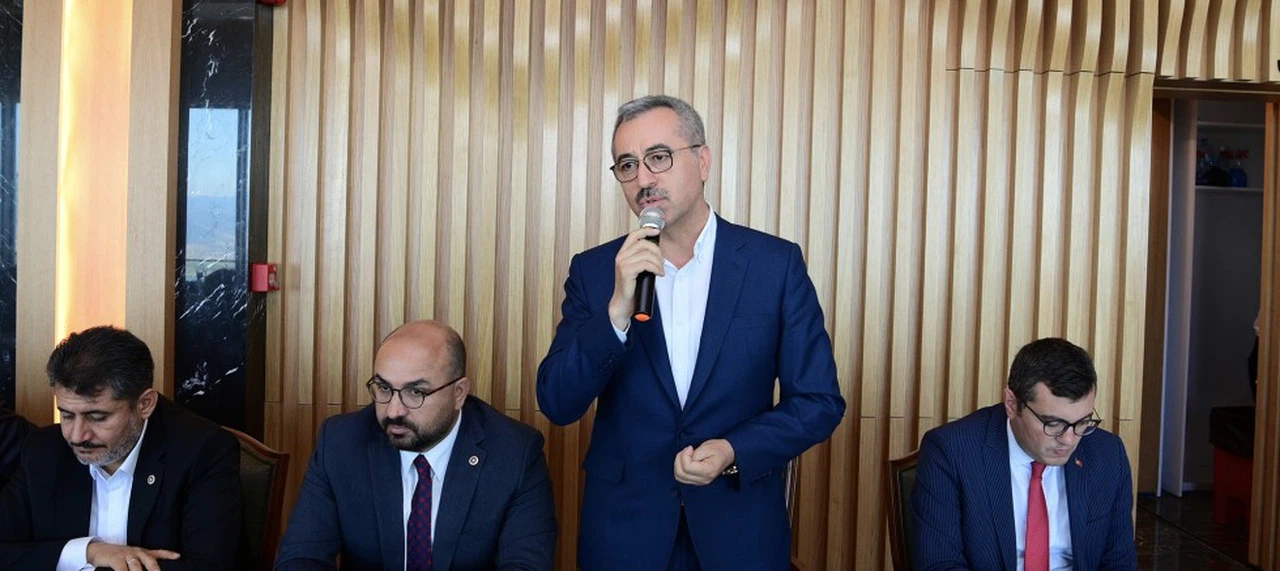 Teşkilatımızla Birlikte Şehrimiz İçin Gayret Gösteriyoruz