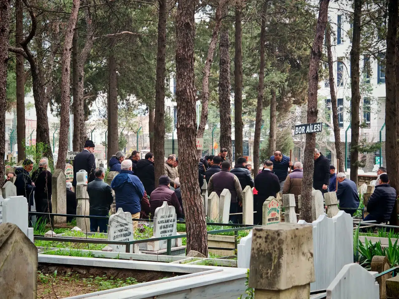 Kuyumcular Odası Başkanı Öz’ün Annesi Son Yolculuğuna Uğurlandı