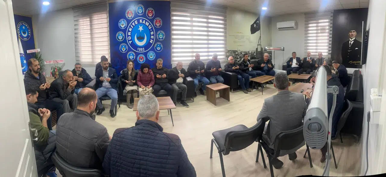 Kamu Çalışanları Bayramlaşmada Bir Araya Geldi