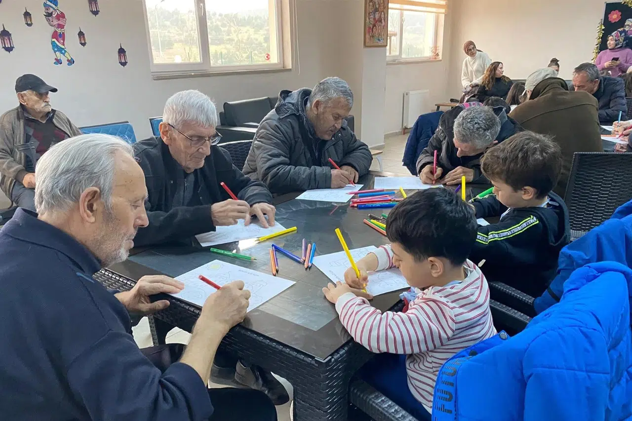 'Minik kalp'lerden 'büyük çınar'lara ziyaret