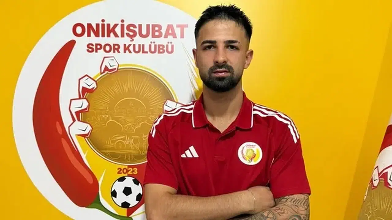 Bilinci kapanan futbolcu dakikalarca sedye ve ambulans bekledi