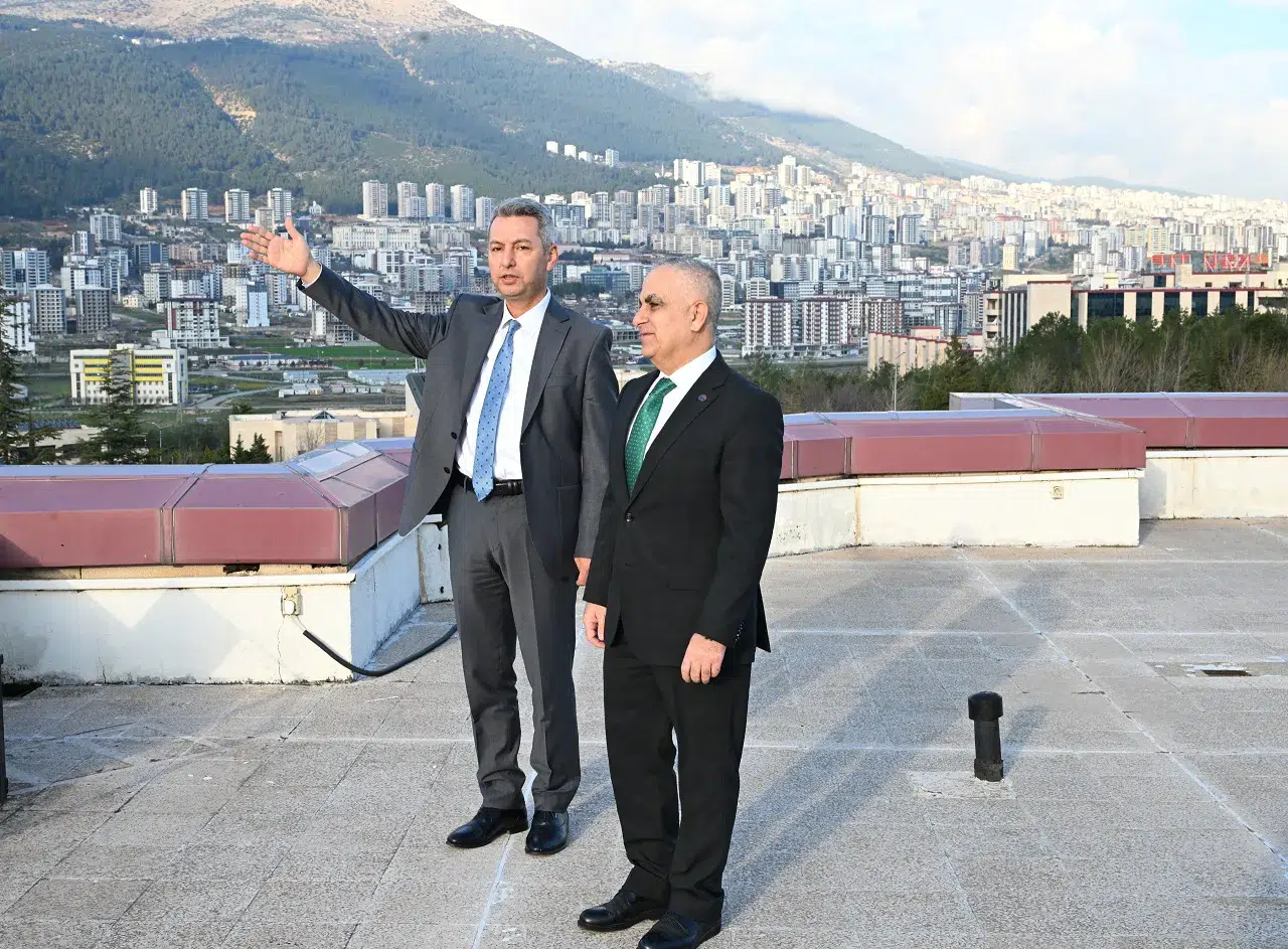 Kahramanmaraş’ta kritik üniversite buluşması! iki rektör bir araya geldi