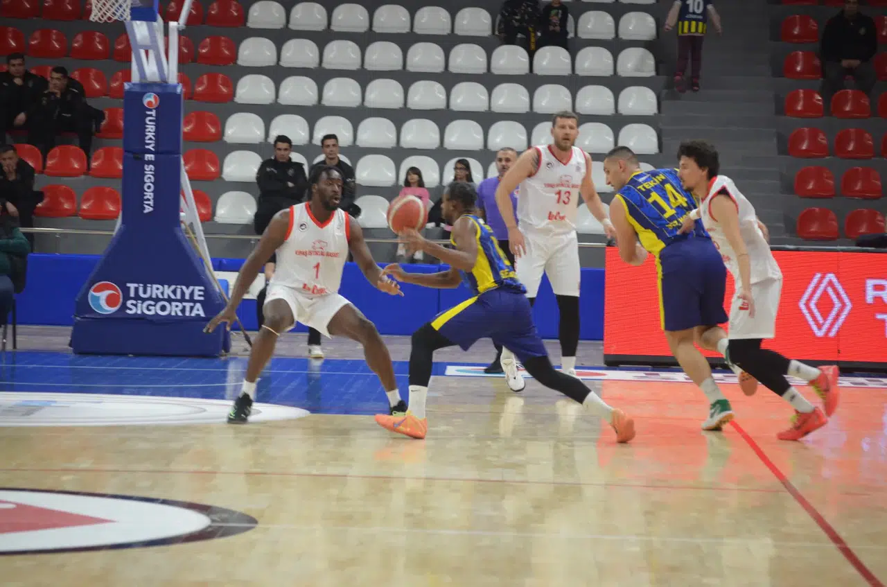 Kahramanmaraş İstiklalspor Basketbol Sahasında Ankaragücü’ne Mağlup Oldu