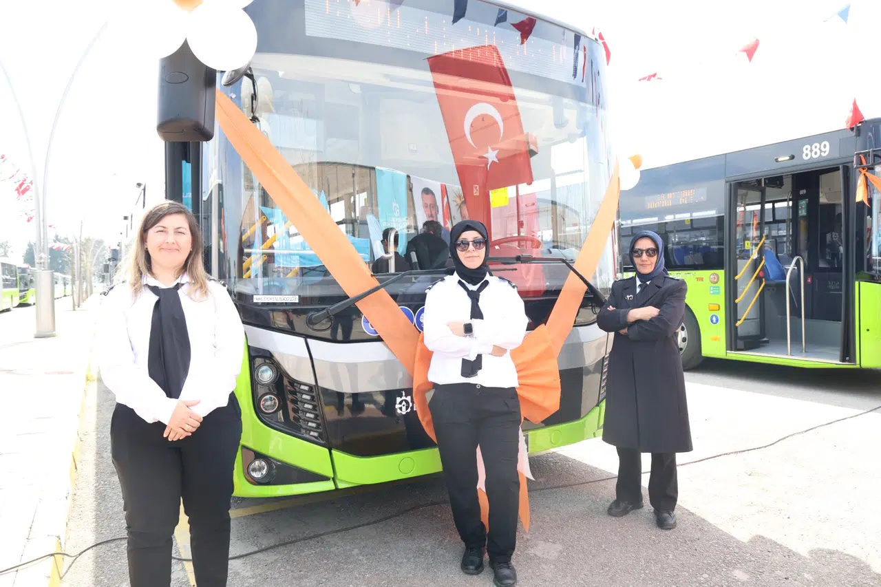 Büyükşehir'in filosuna 4 ayda 123 otobüs