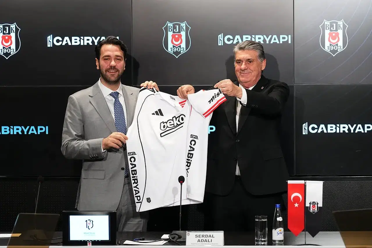 Beşiktaş ile Cabir Yapı Arasında Sponsorluk Yenilendi