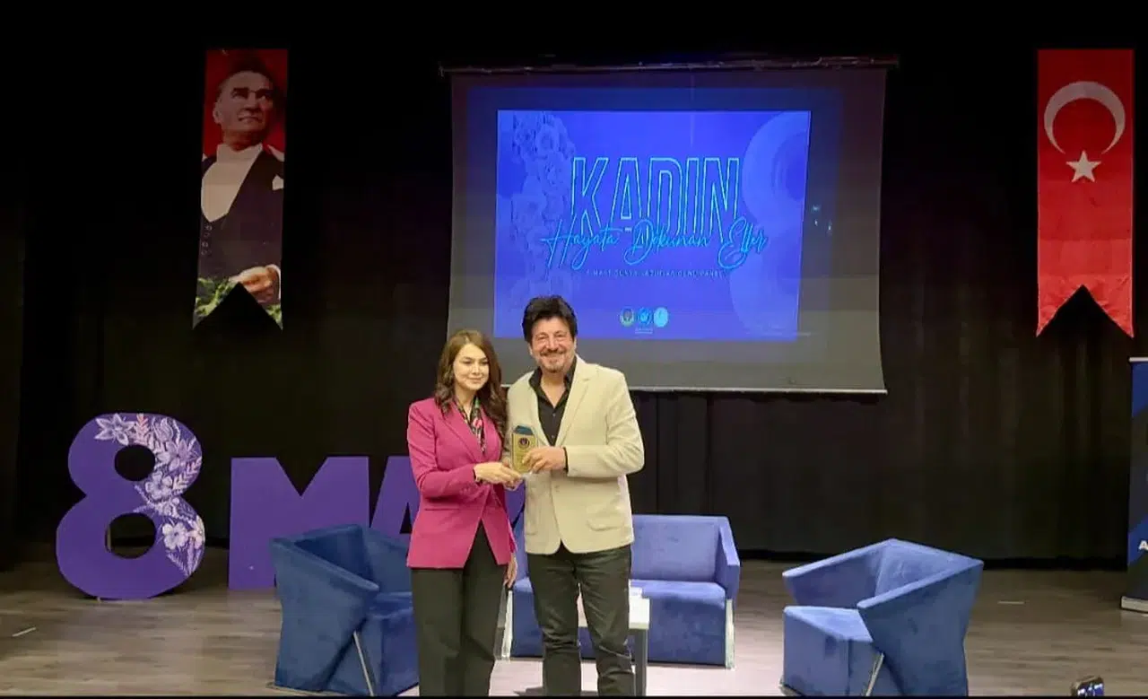 Ekin Akkaş’tan 8 Mart Kadınlar Gününe Özel Performans