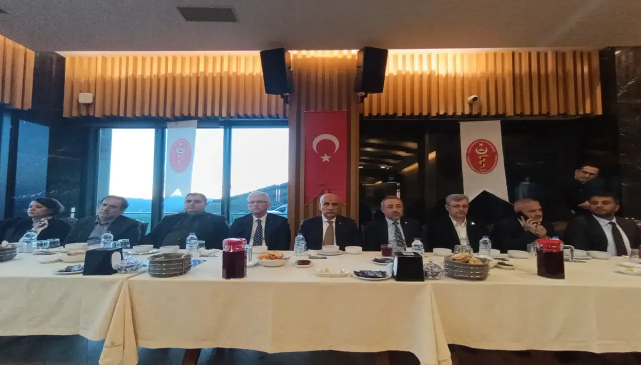 Kahramanmaraş’ta veteriner hekimler iftar sofrasında buluştu