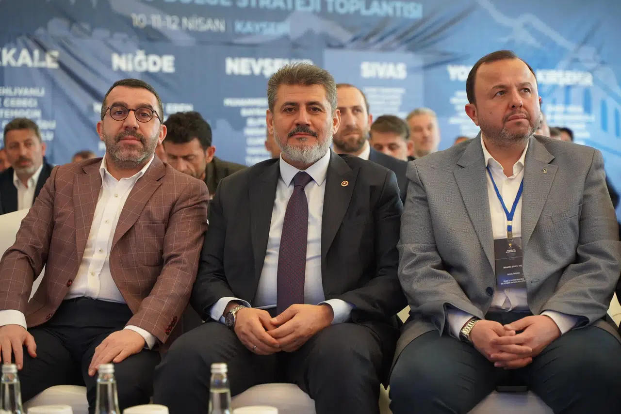 AK Parti’den Bölgesel Hamle: Kritik Toplantı Başladı