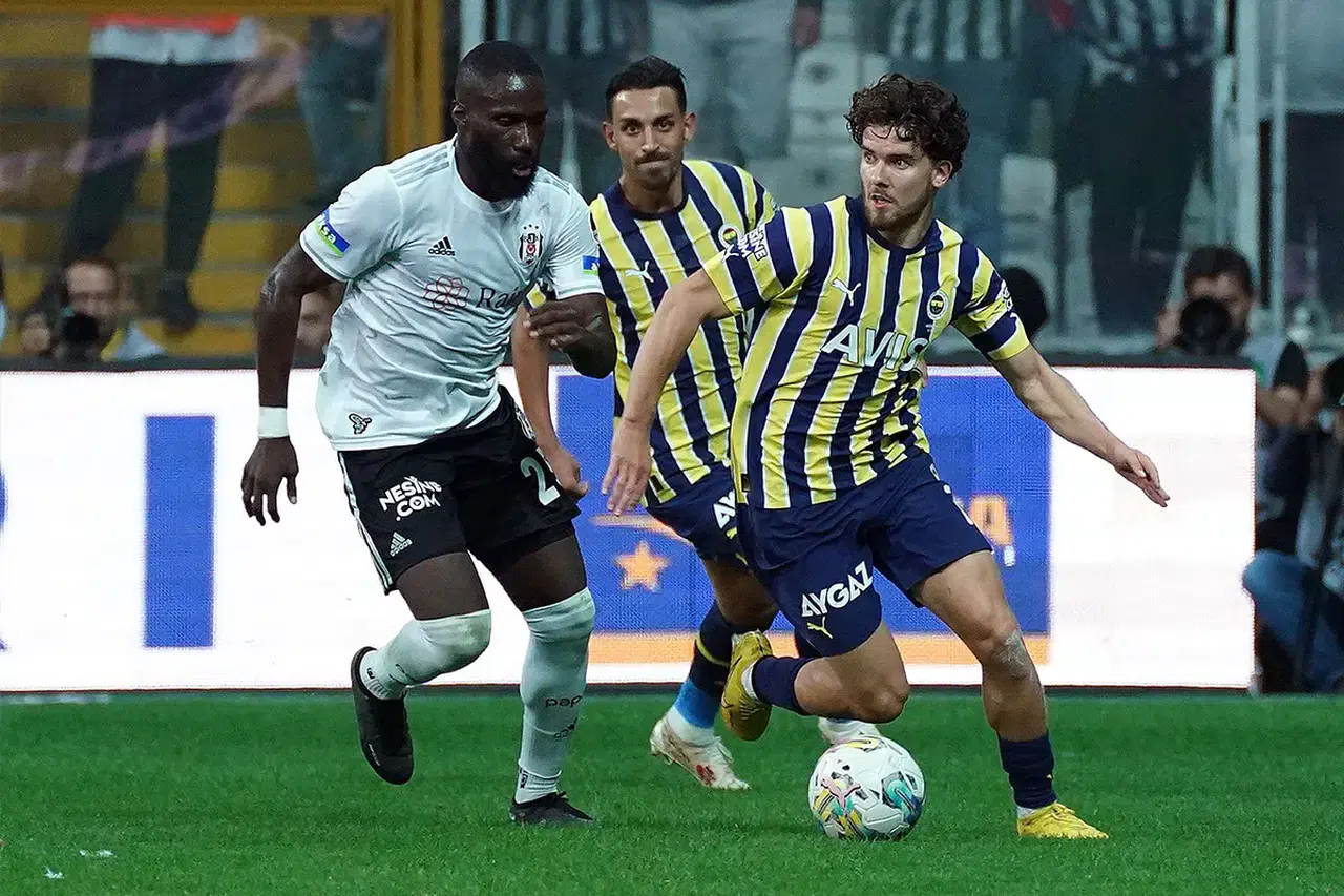 Derbide İlk Yarı Sessiz Geçti! Gol Sesi Çıkmadı