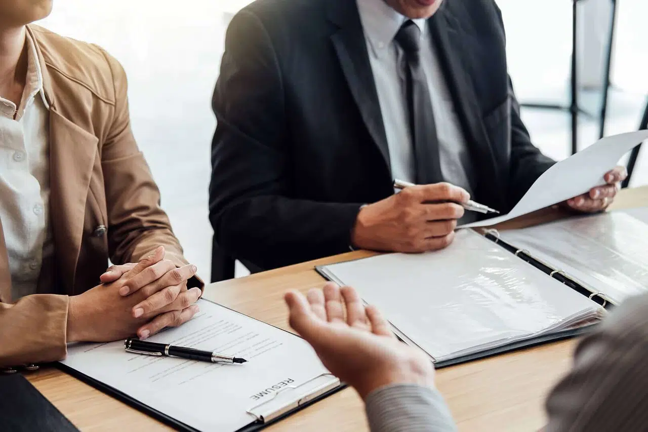 Arabuluculuk Süreci: Uzlaşma Oranı Yükseliyor, Mahkemelerdeki İş Yükü Düşüyor!