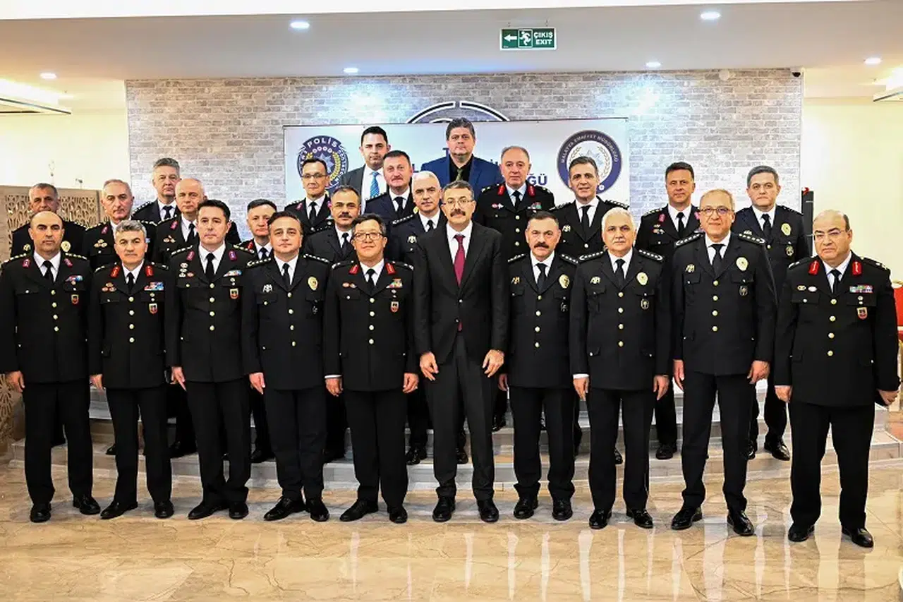 Emniyet Müdürü Hasan Yiğit Narkotik Zirvesine Katıldı