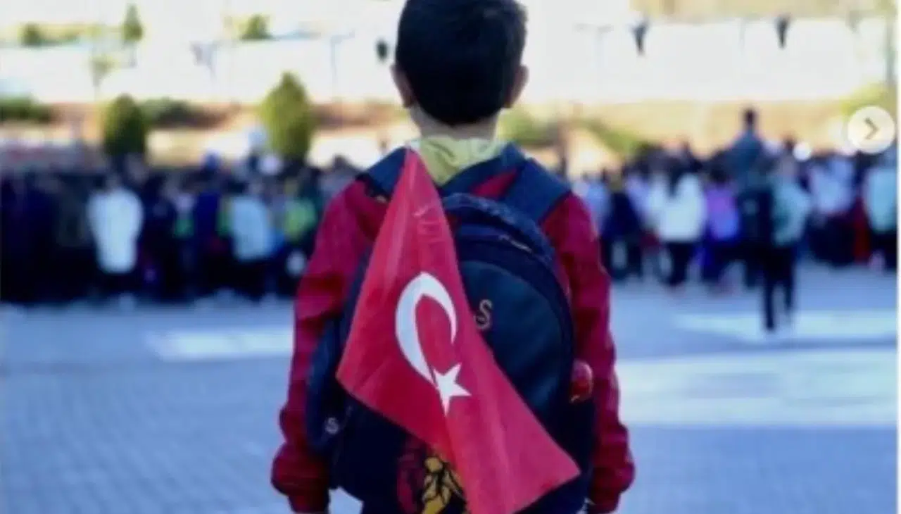 Bayraklarla Döndüler, Kayıplarını Dualarla Andılar