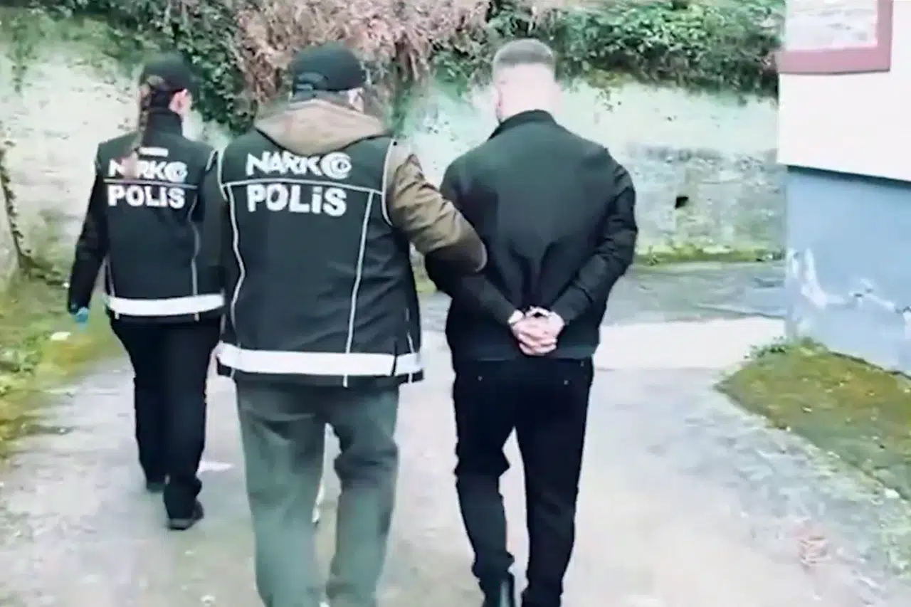 Türkiye Genelinde Narkotik Operasyonları: 67 İl'de 839 Gözaltı Gerçekleşti!