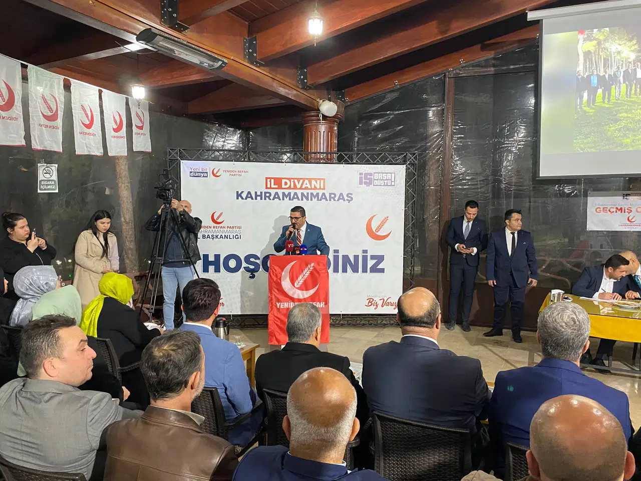 Yeniden Refah İl Divanı Yoğun Katılımla Toplandı