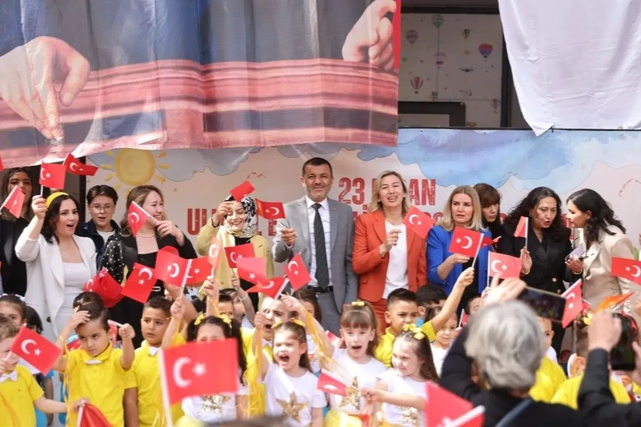 Çavuşoğlu: "Kentimizin Kaynaklarını Geleceğimiz Olan Çocuklar İçin Kullanıyoruz"