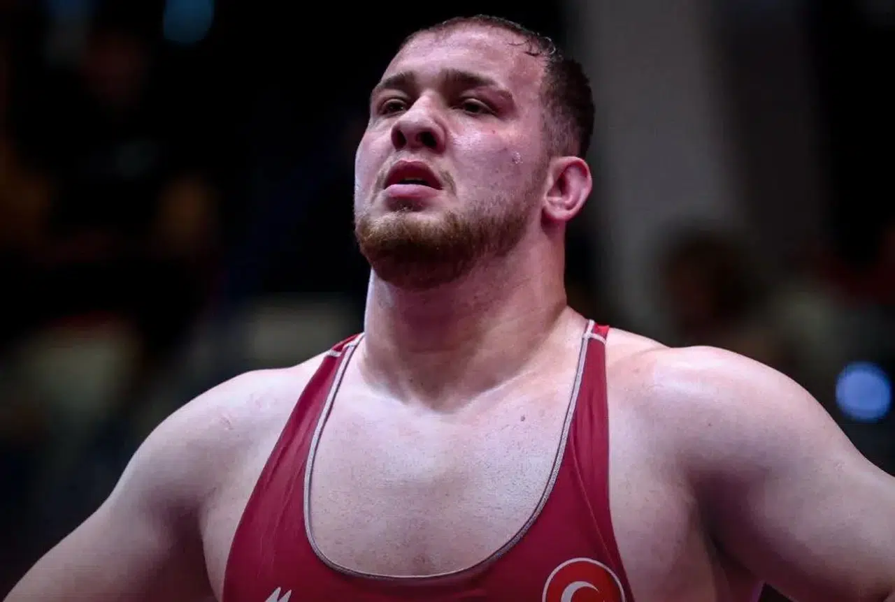 Hakan Büyükçıngıl Avrupa Arenasında Madalyayı Kaptı